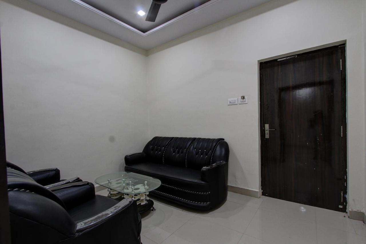 Collection O 38566 Mk Hotel And Lodge Gulbarga Luaran gambar