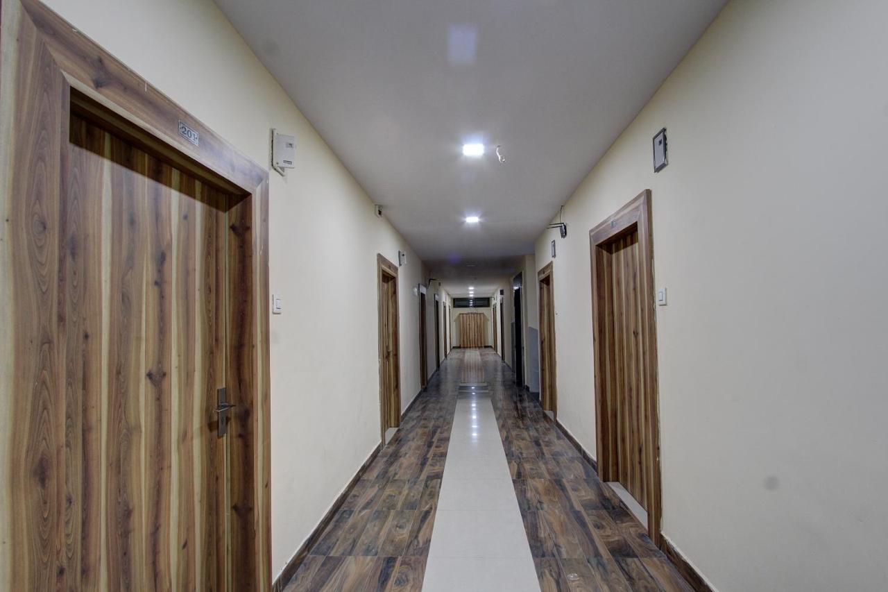 Collection O 38566 Mk Hotel And Lodge Gulbarga Luaran gambar